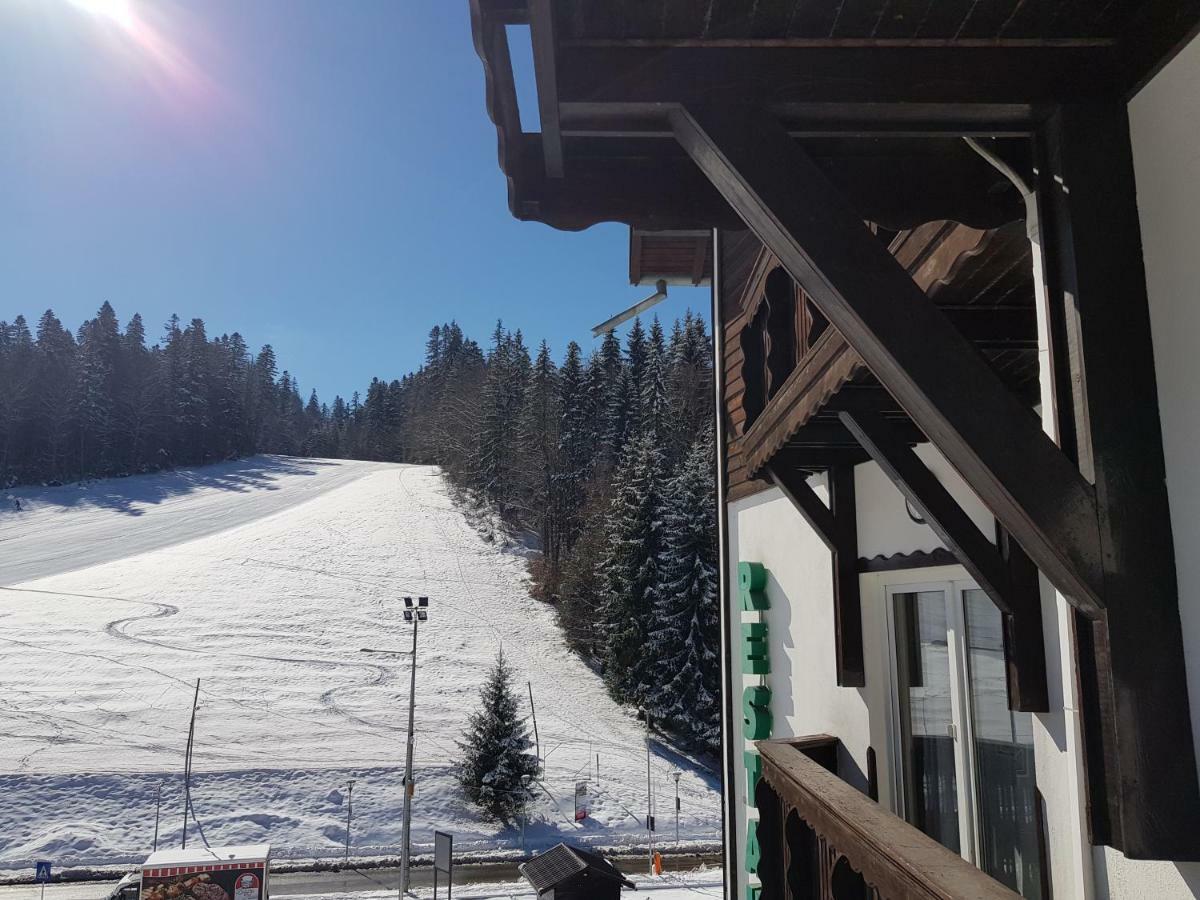 Pensiunea Alpin Predeal Esterno foto